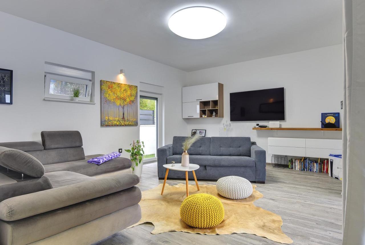 Villa Sunce Pula Extérieur photo